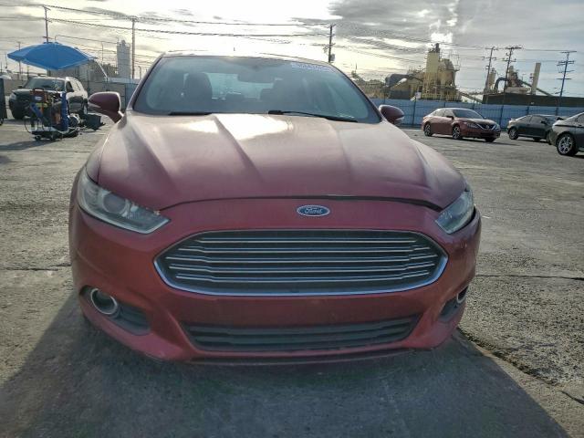 Ford Fusion Se Phev Image 6
