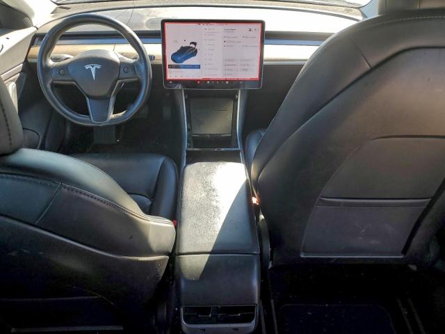 Tesla Model 3 Image 3