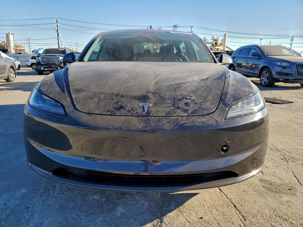 Tesla Model 3 Image 5