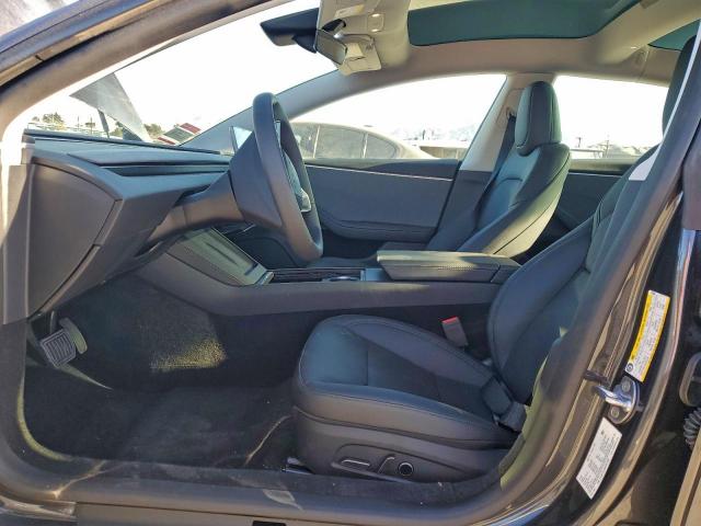 Tesla Model 3 Image 6