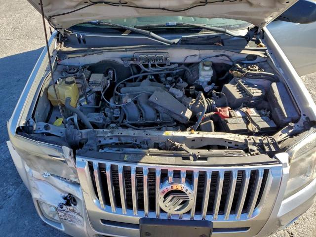 Mercury Mariner Image 12