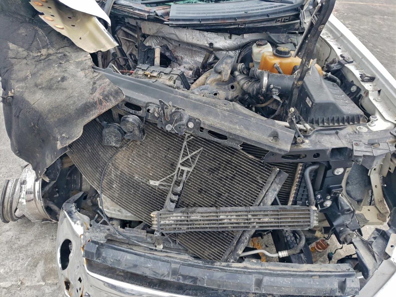 Ford F-150 Supercrew Image 5