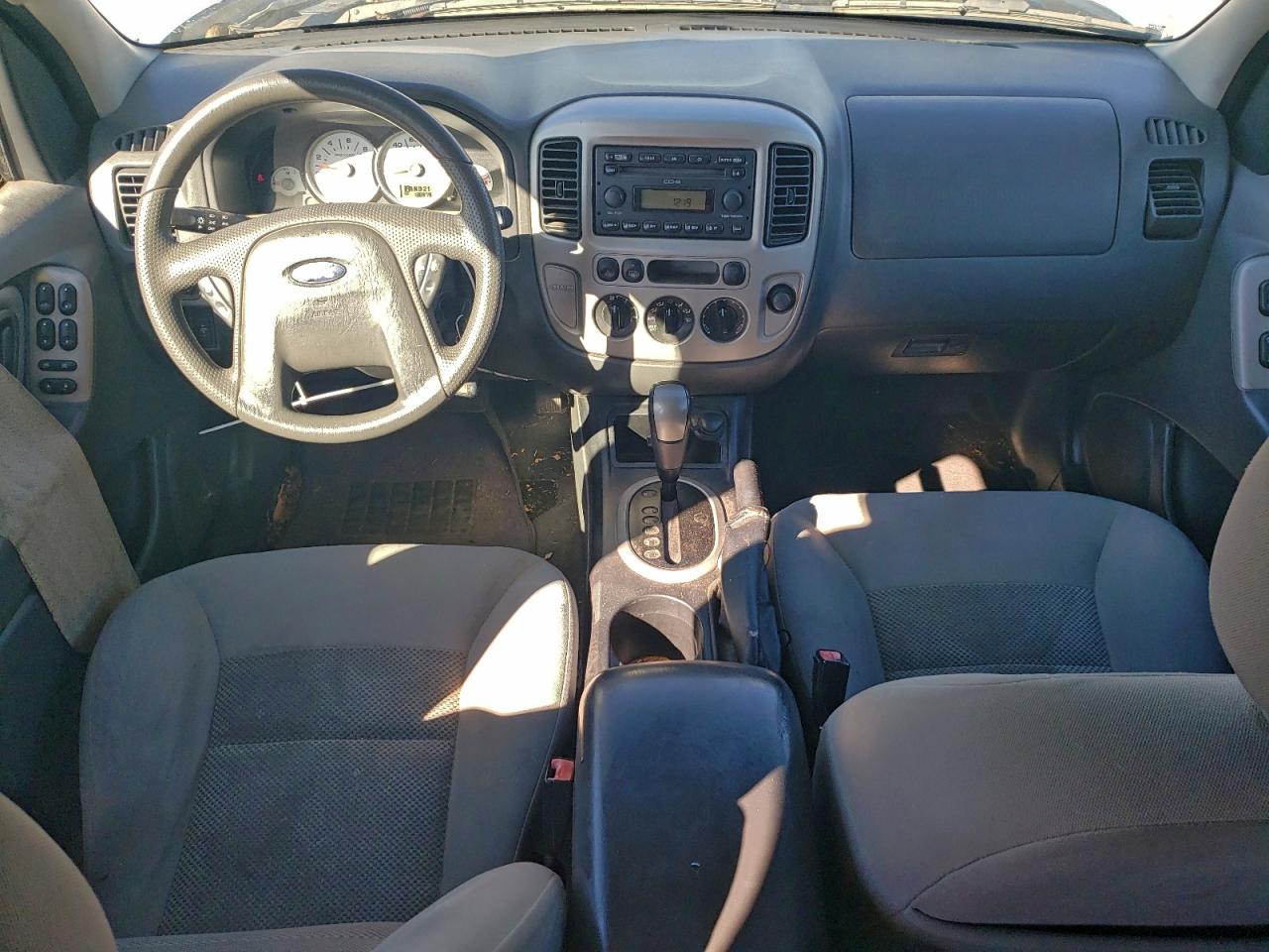 Ford Escape Xlt Image 12