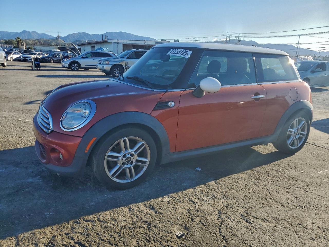 MINI Cooper Image 1
