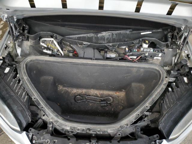 Tesla Model X Image 7