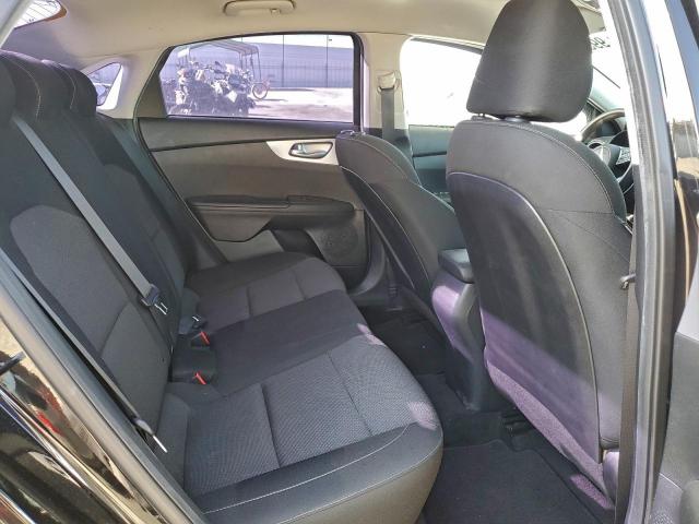 Kia Forte Fe Image 9