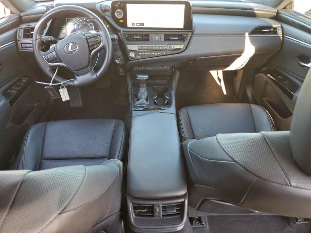 Lexus Es 300h Base Image 9