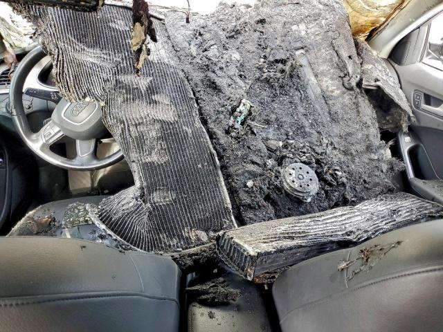 Audi A4 Premium Image 10