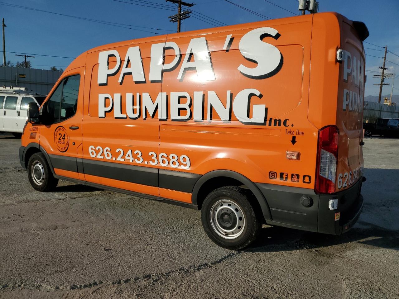 Ford Transit T-250 Image 2