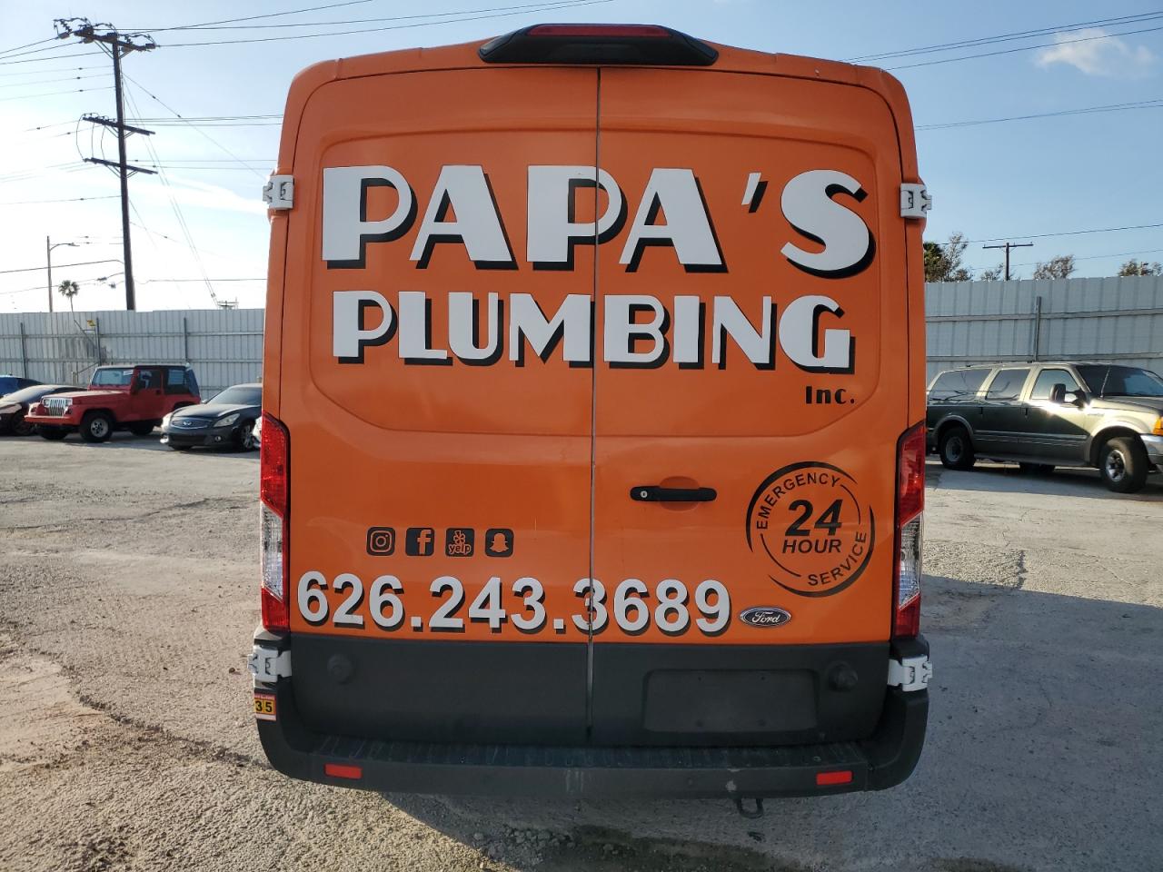 Ford Transit T-250 Image 3