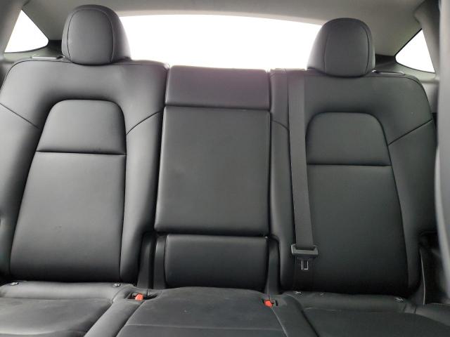 Tesla Model Y Image 10
