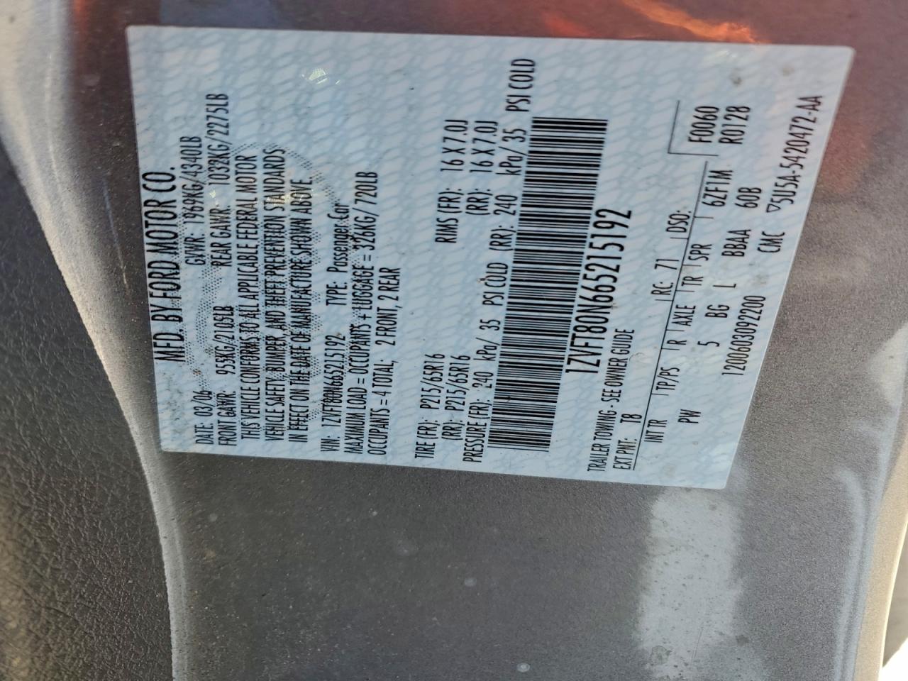 Ford Mustang Image 12