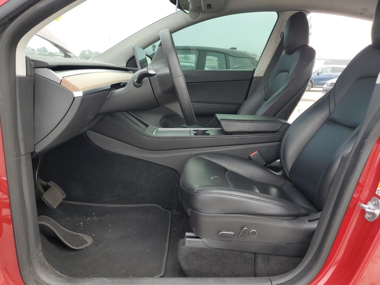 Tesla Model Y Image 12