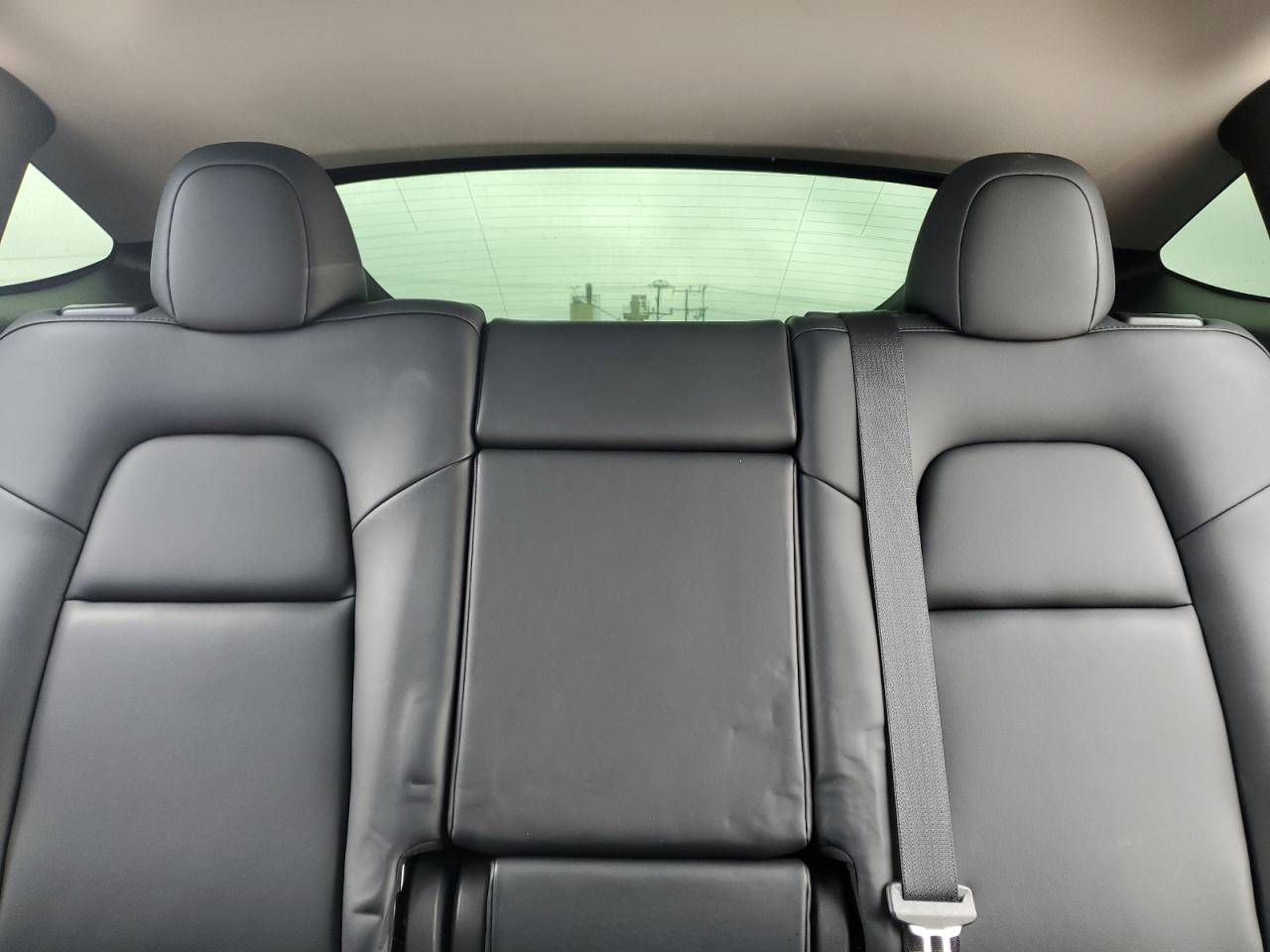 Tesla Model Y Image 2