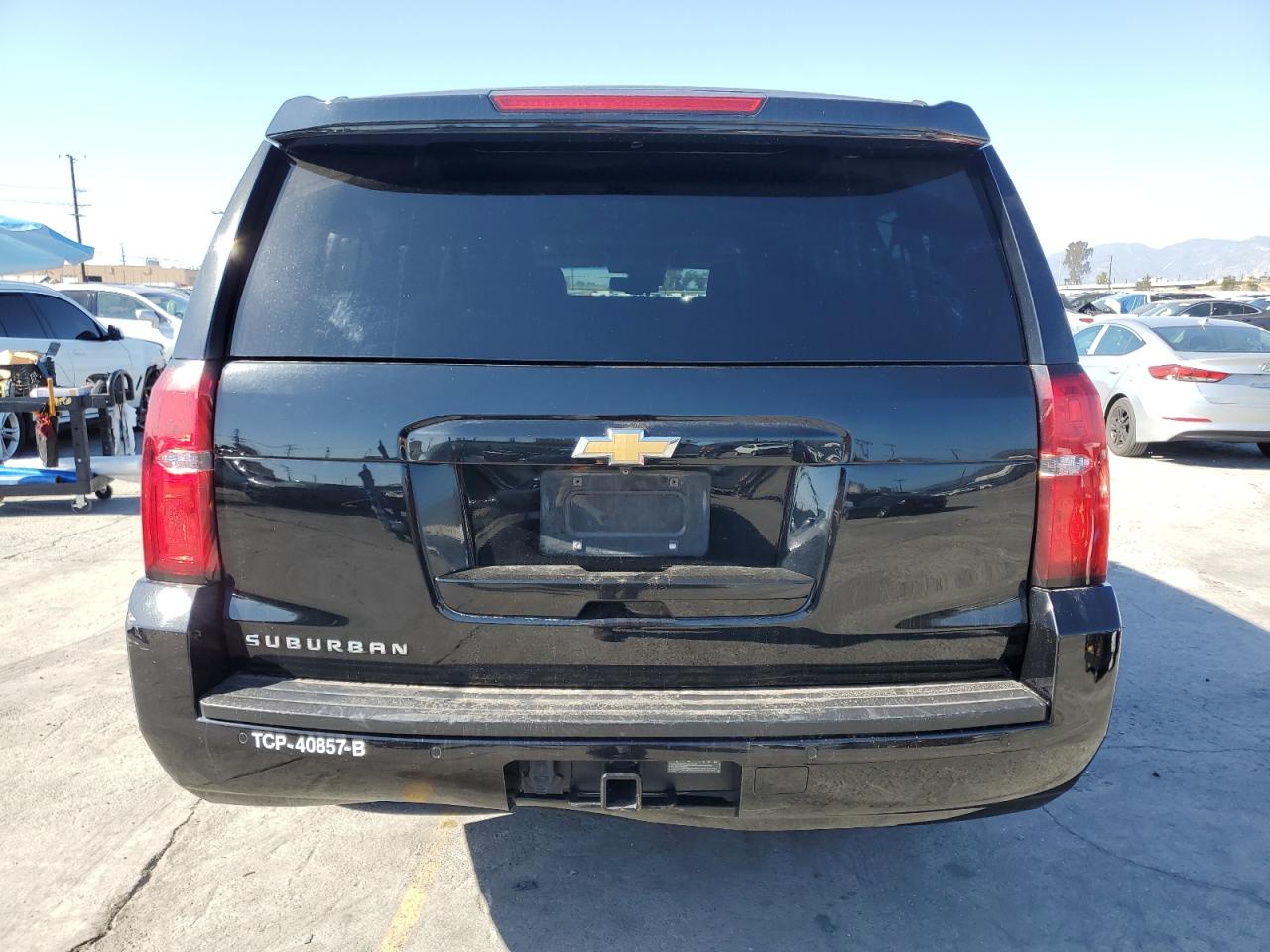 Chevrolet Suburban K1500 Lt Image 4