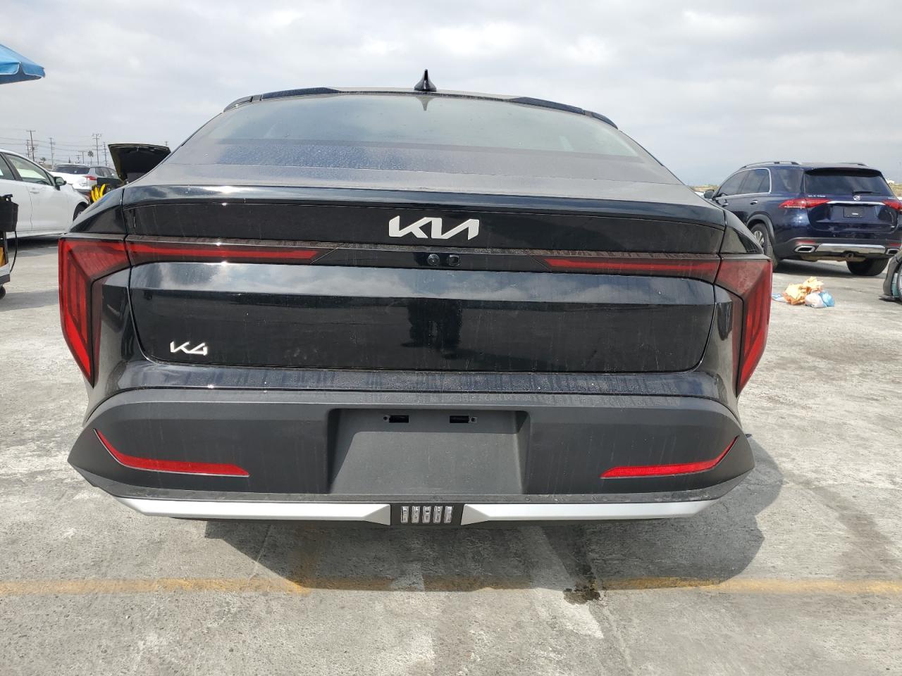 Kia K4 Lx Lx Image 12