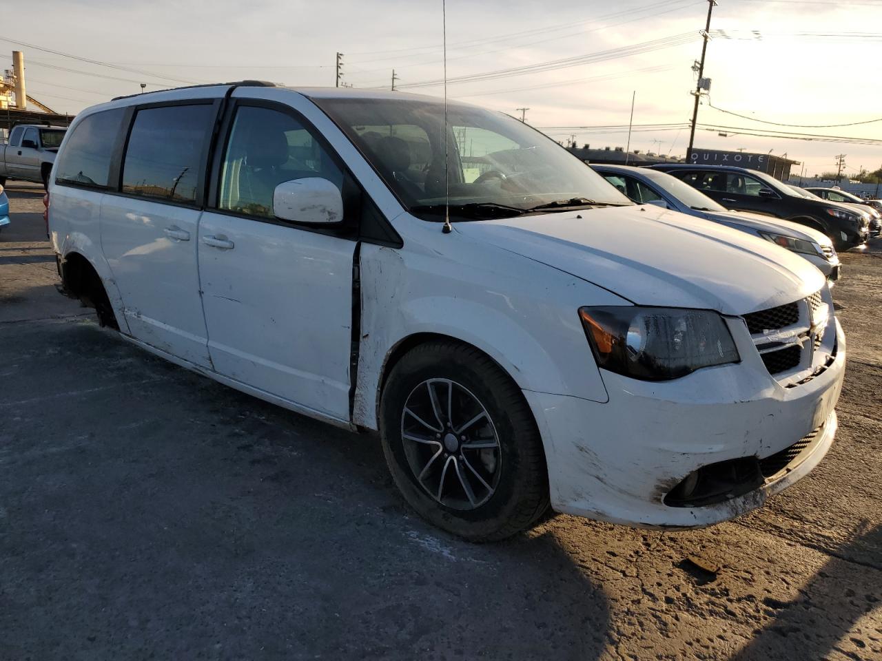Dodge Caravan Gt Image 7