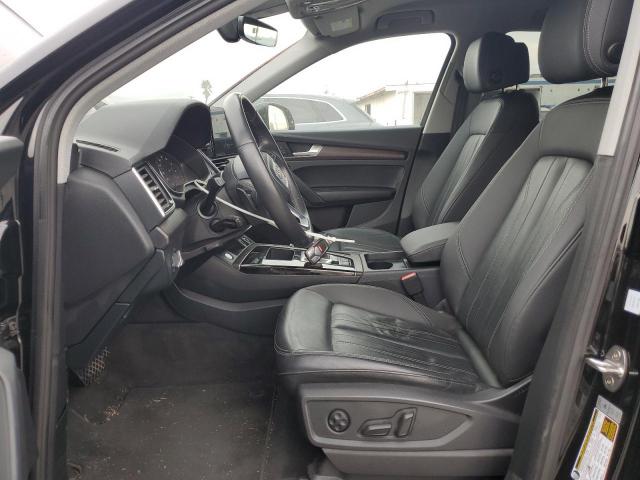 Audi Q5 Premium 45 Image 3