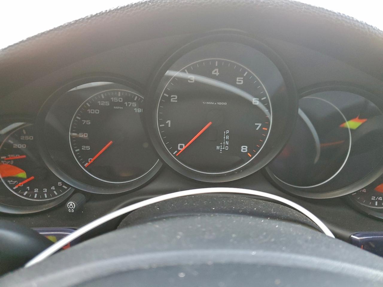 Porsche Panamera 2 Image 12