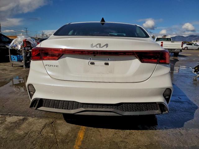 Kia Forte Lx Image 10