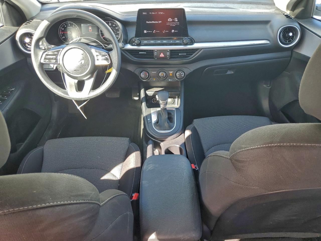 Kia Forte Lx Image 13