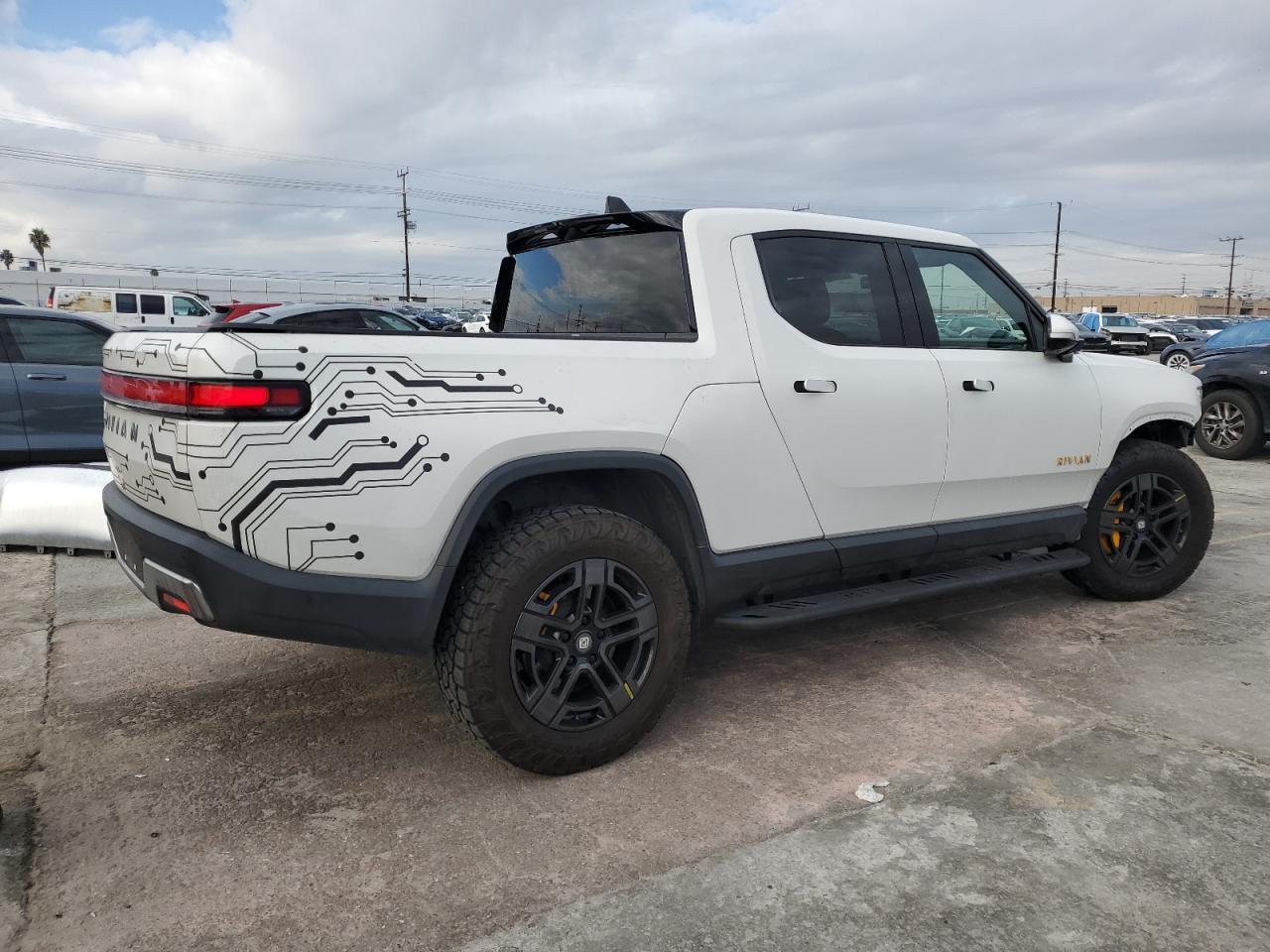 Rivian Rit Adventure Image 3