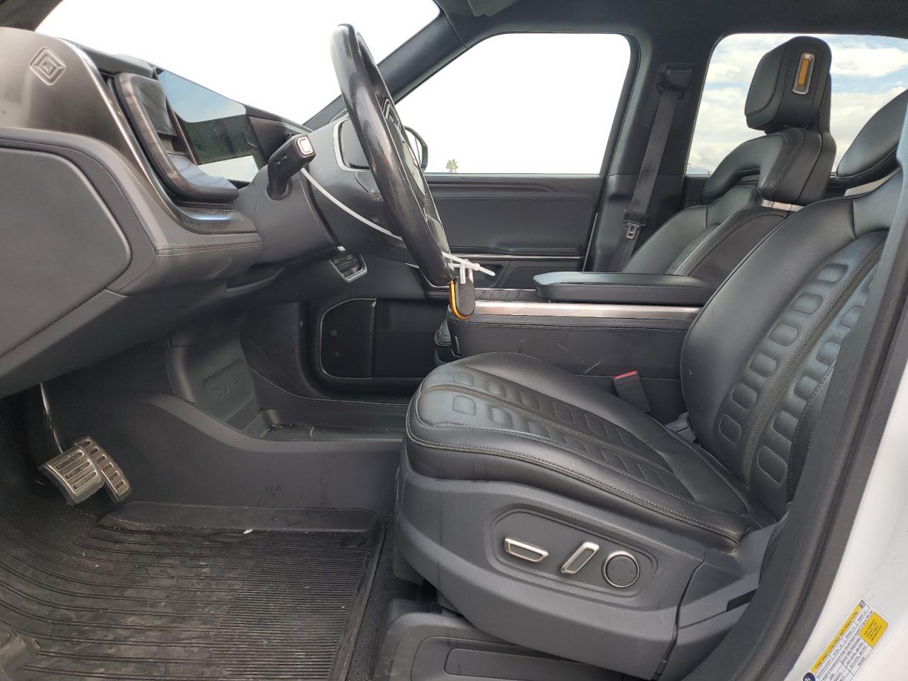 Rivian Rit Adventure Image 2