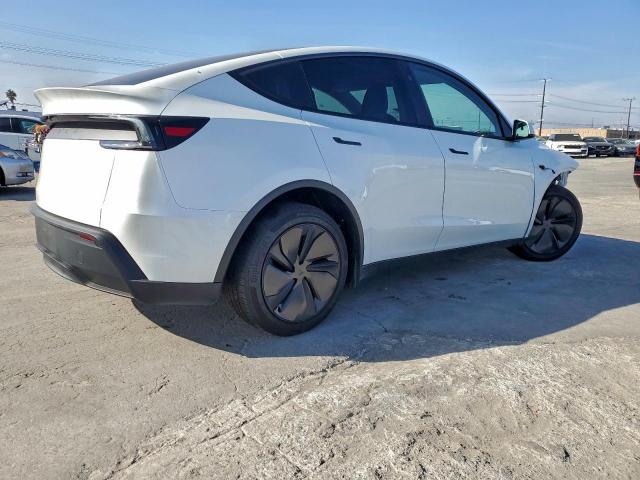 Tesla Model Y Image 5