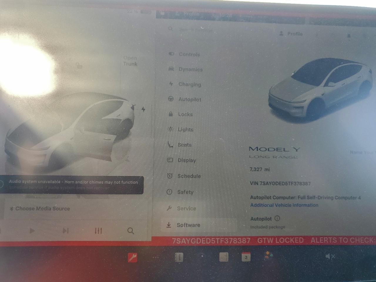 Tesla Model Y Image 10