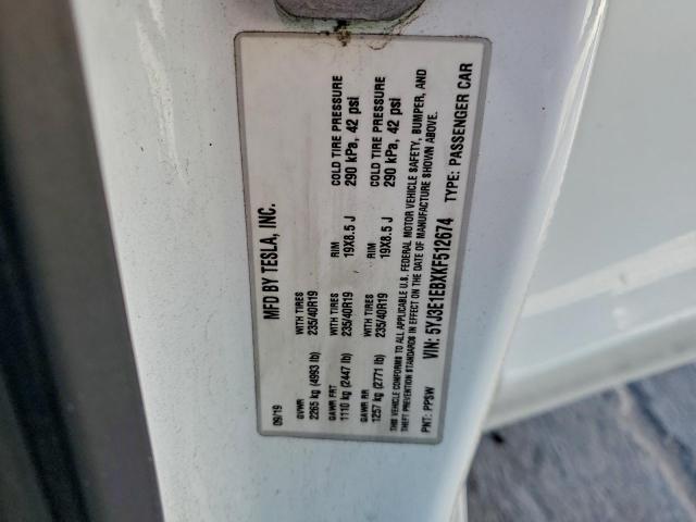 Tesla Model 3 Image 9