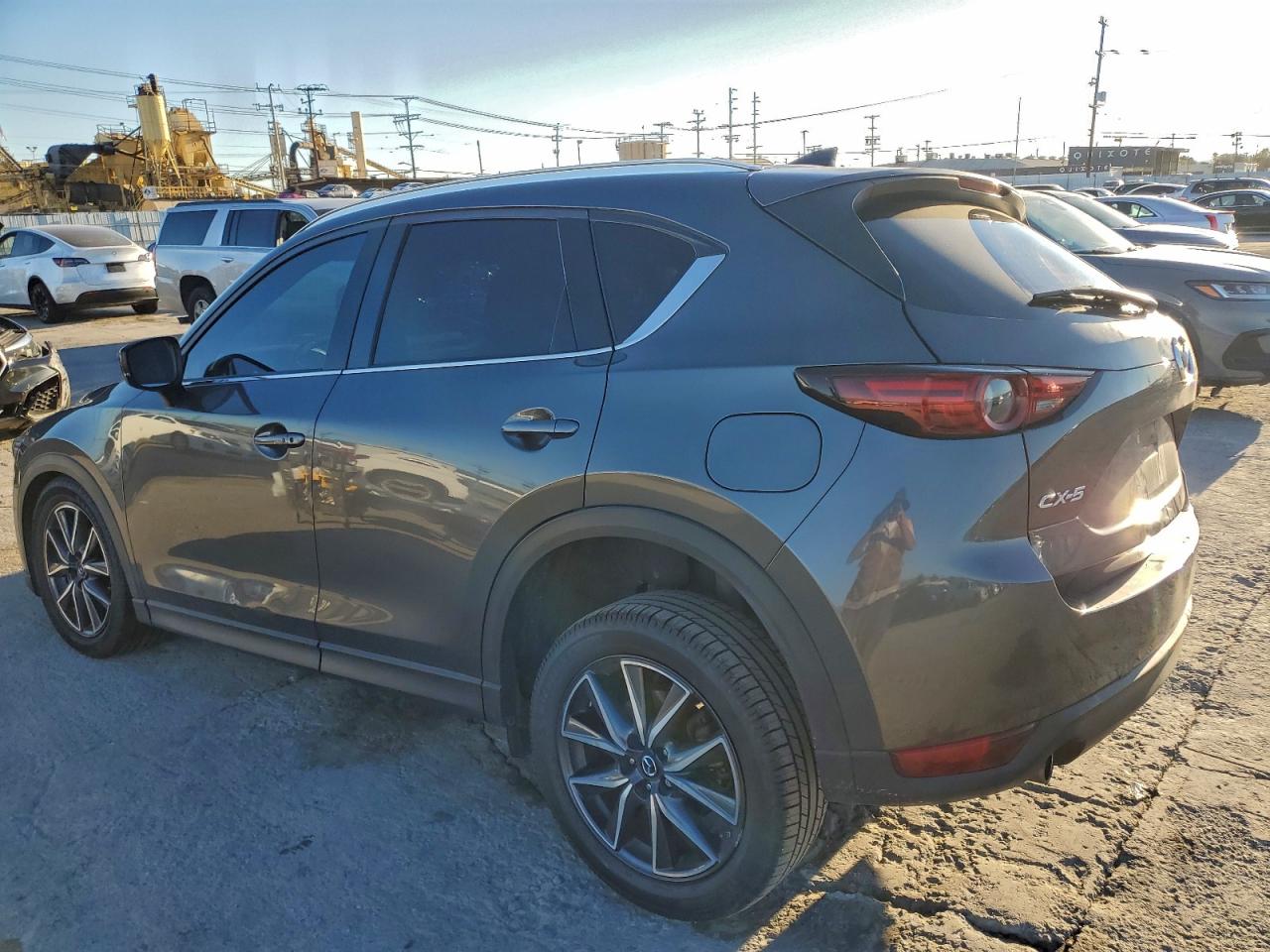 Mazda Cx Grand Touring Image 3