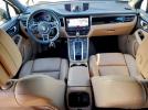 Porsche Macan S Image 11