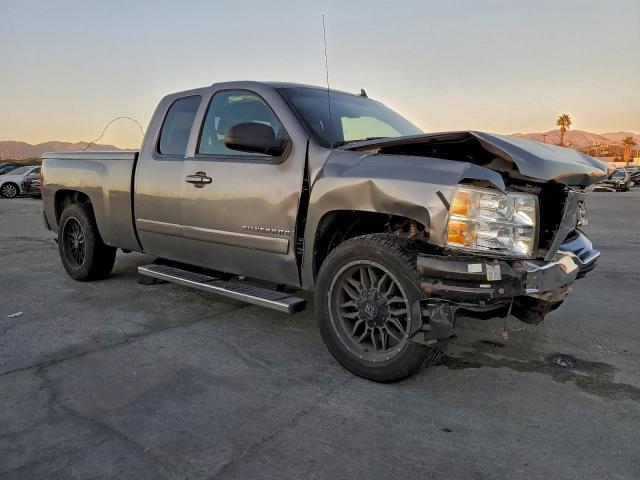 Chevrolet Silverado C1500 Image 11