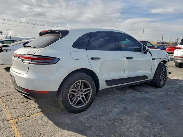 Porsche Macan Image 6