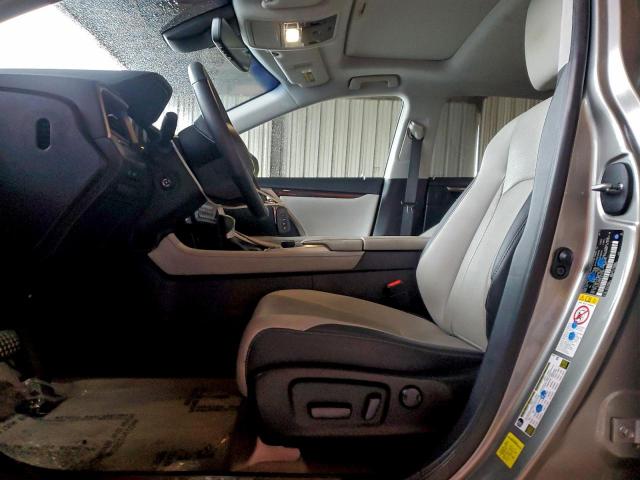 Lexus RX 350 Base Image 3