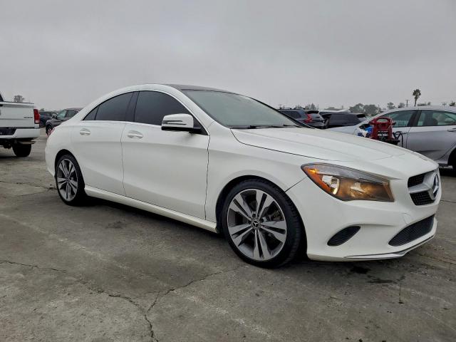Mercedes-Benz Cla-class 250 4matic Image 3