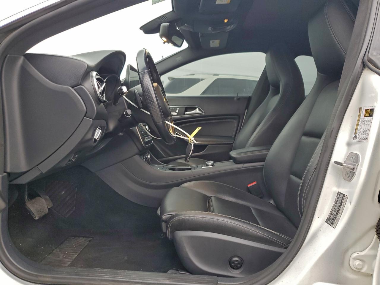 Mercedes-Benz Cla-class 250 4matic Image 5