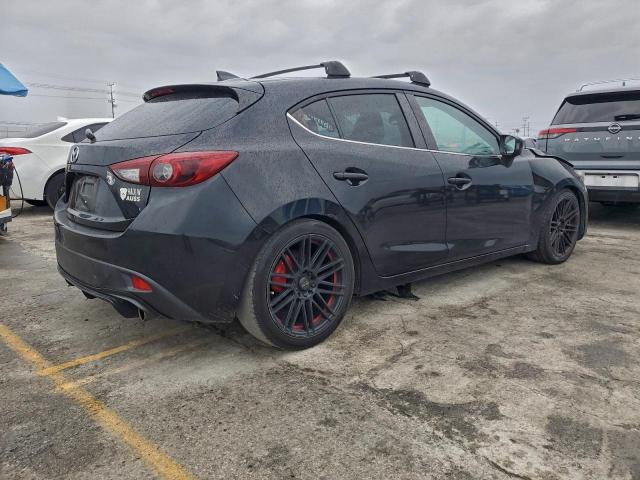 Mazda 3 Grand Touring Image 9