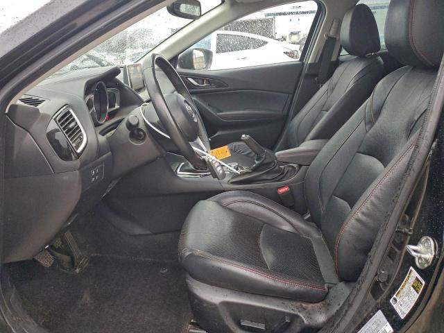 Mazda 3 Grand Touring Image 2