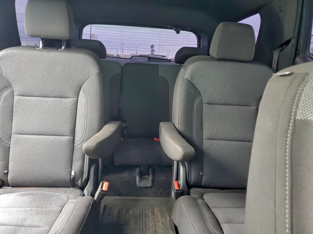 Chevrolet Traverse Lt Image 9