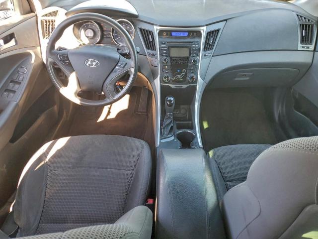 Hyundai SONATA Gls Image 4