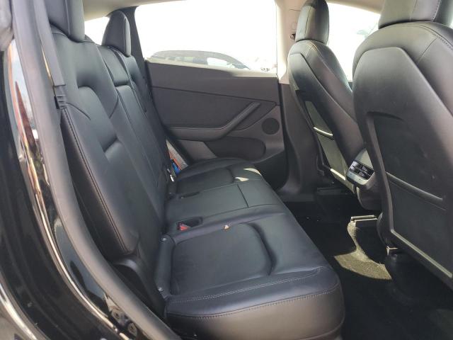 Tesla Model Y Image 10