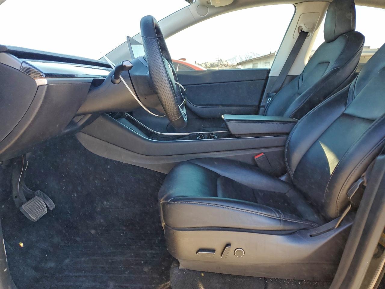 Tesla Model Y Image 6