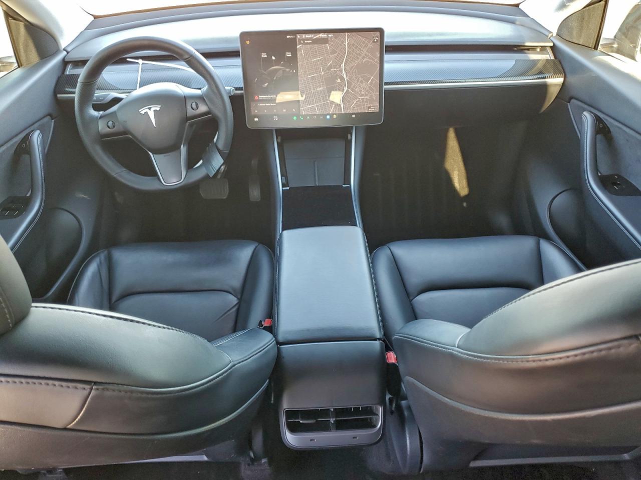 Tesla Model Y Image 3