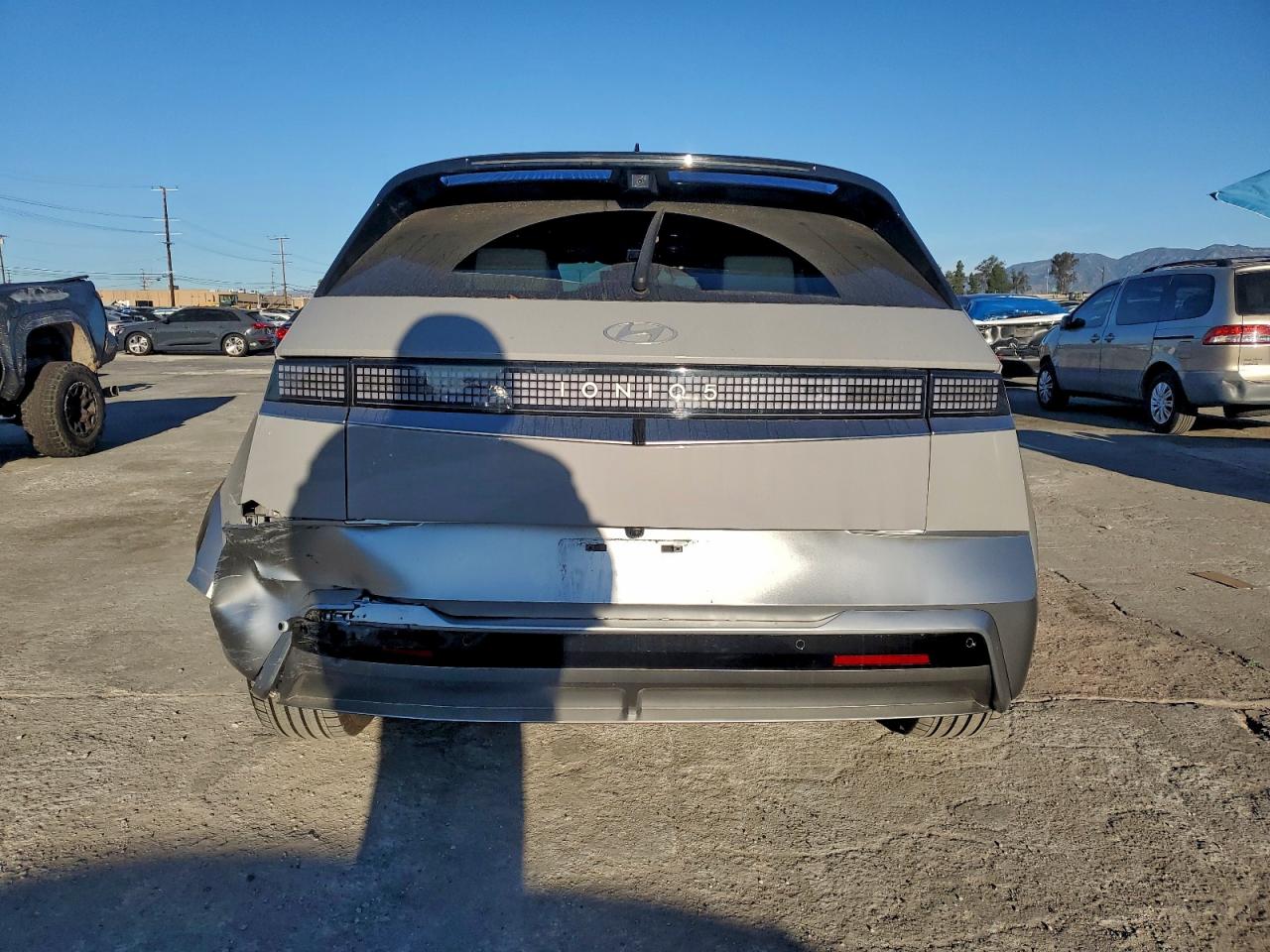 Hyundai Ioniq Limited Image 6