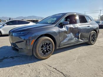  Salvage BMW Ix Xdrive5