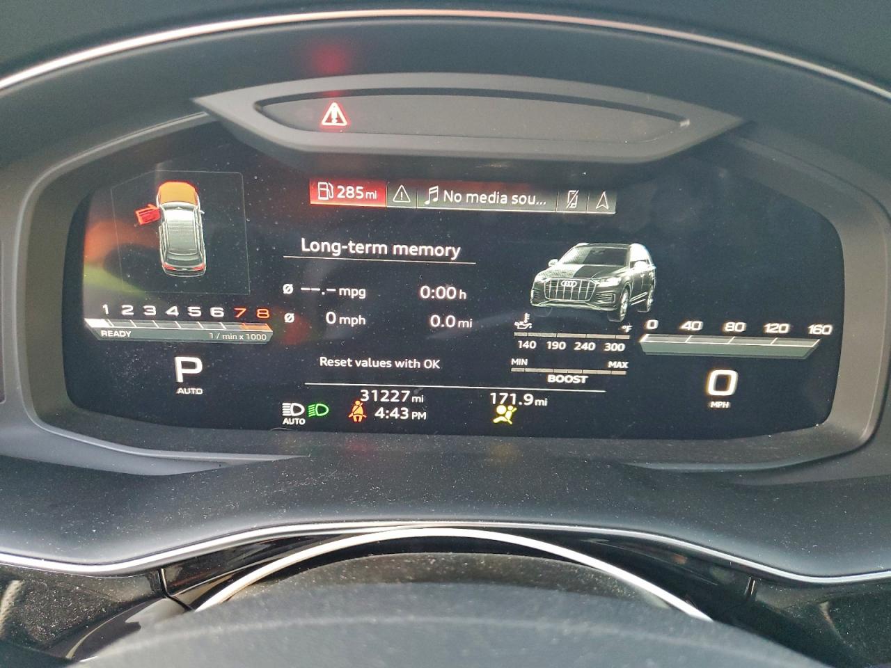 Audi Sq Premium Plus Image 8