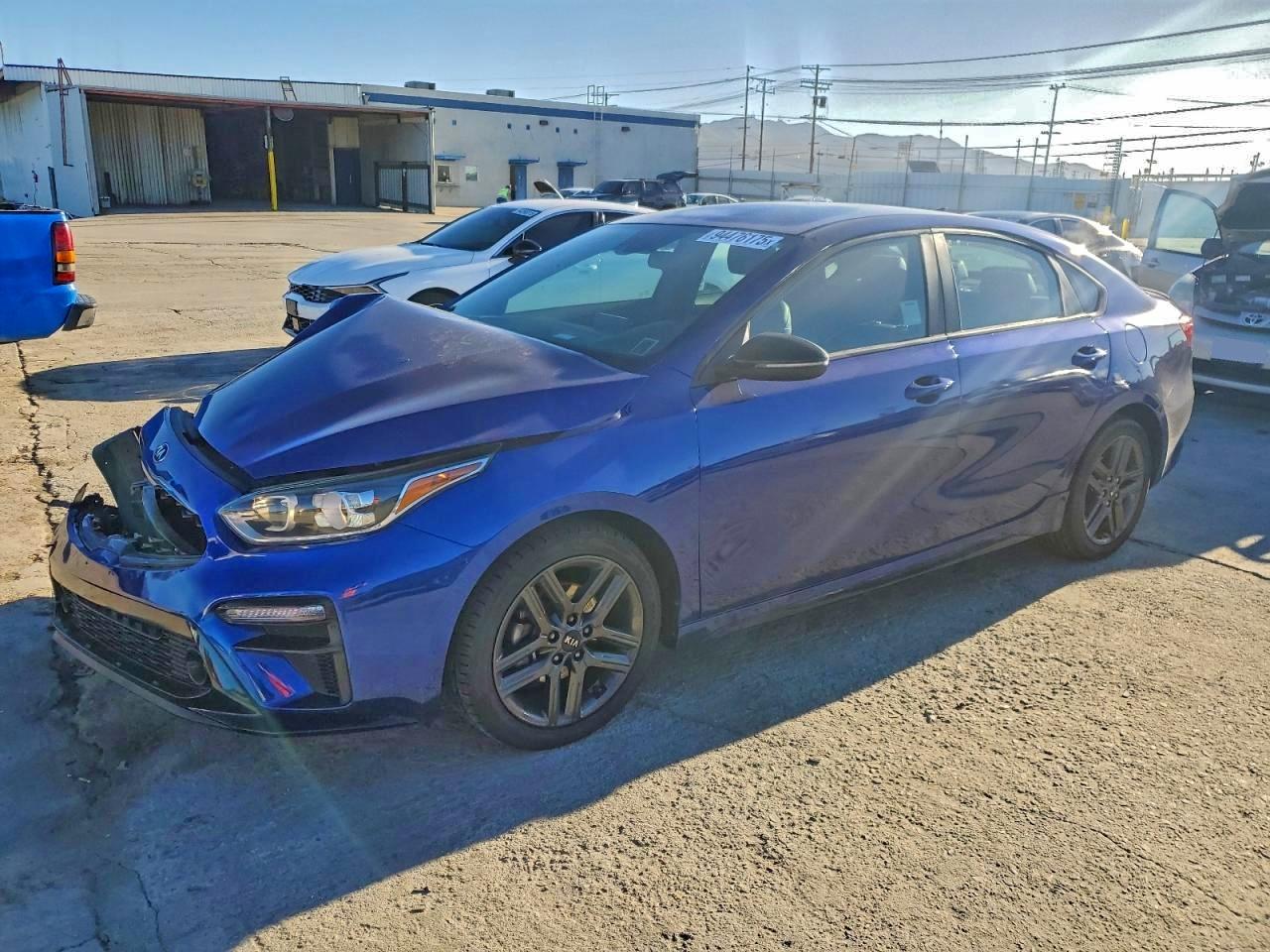 Kia Forte Gt Line Image 1