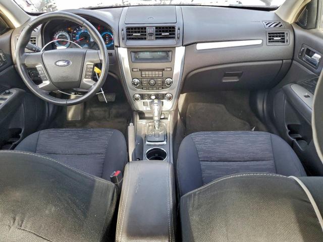 Ford Fusion Se Image 8