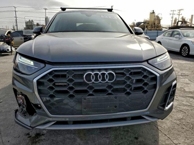 Audi Q5 Premium Plus Image 12